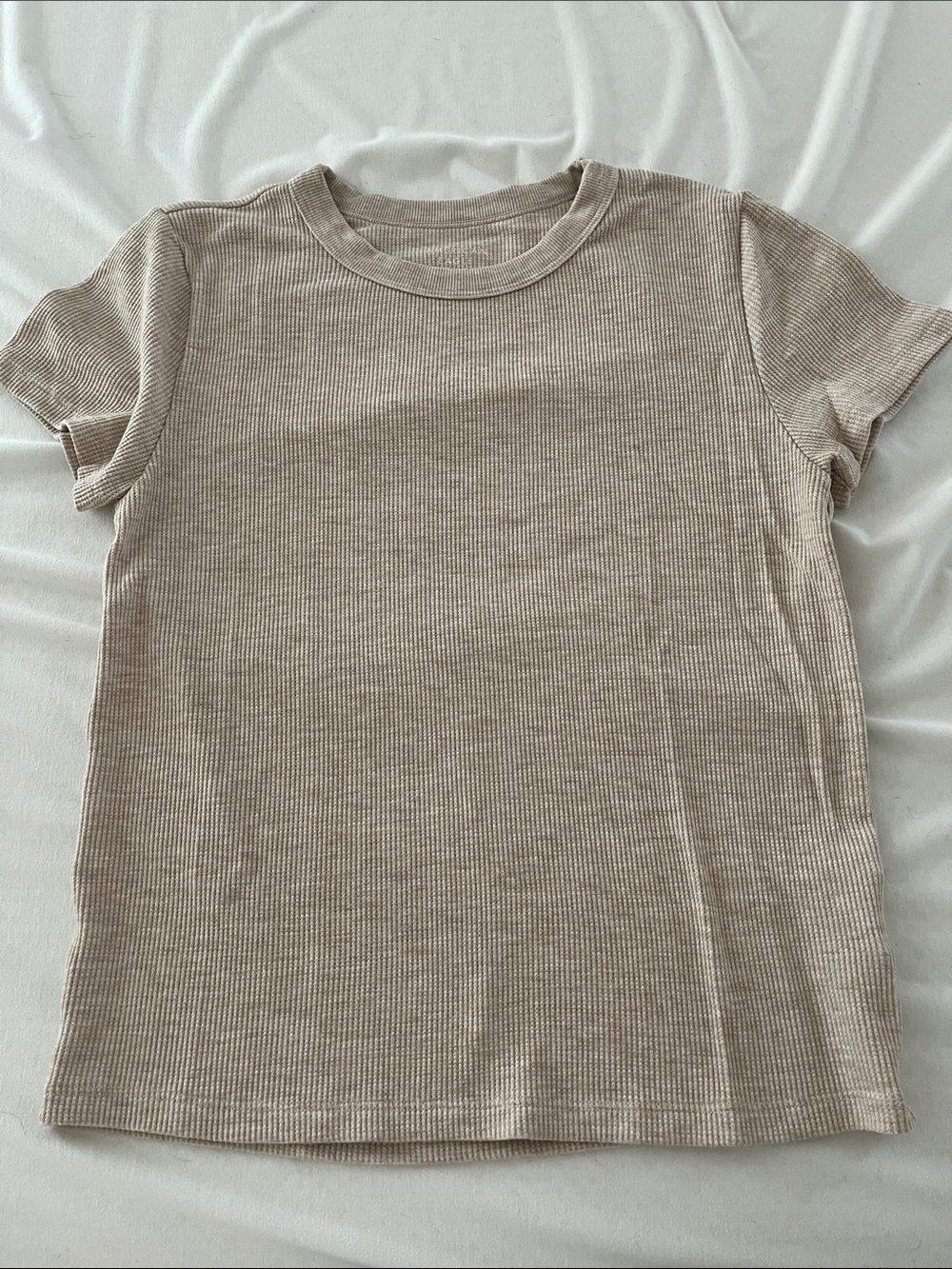American Eagle and Abercrombie Ribbed Thermal Tee Trio - Black, Beige, Cream - Picture 4 of 7